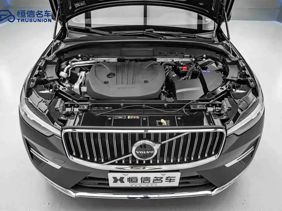 Volvo XC60 2022 B5 AWD Inscription