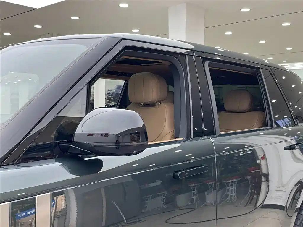 Range Rover 2023 3.0 L6 400PS Autobiography Seven-Seater Long Wheelbase