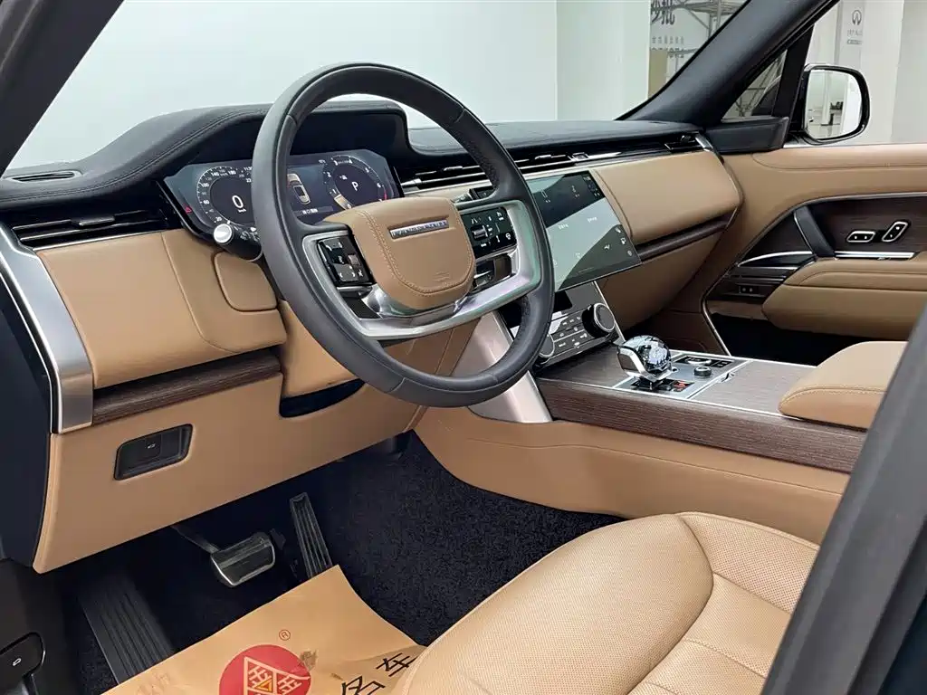 Range Rover 2023 3.0 L6 400PS Autobiography Seven-Seater Long Wheelbase