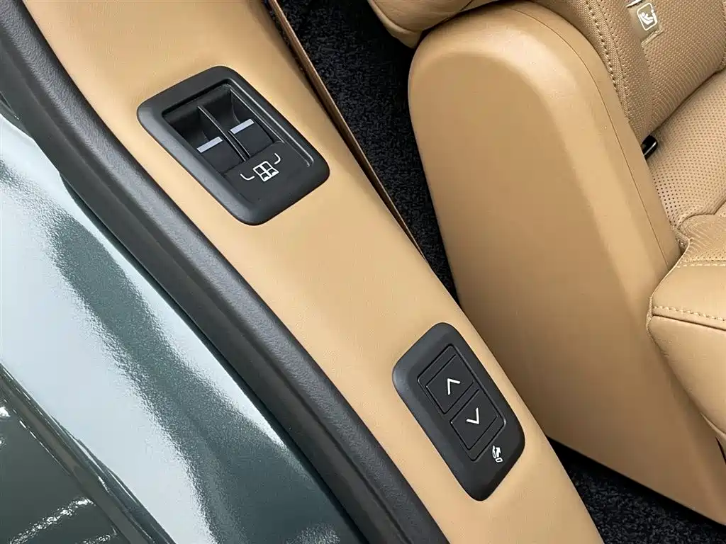 Range Rover 2023 3.0 L6 400PS Autobiography Seven-Seater Long Wheelbase