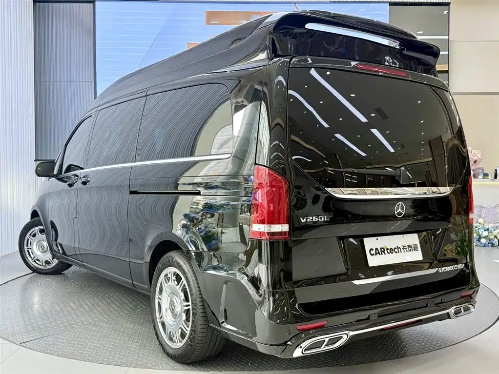 Mercedes-Benz V-Class 2024 V260 L High Roof Custom Edition