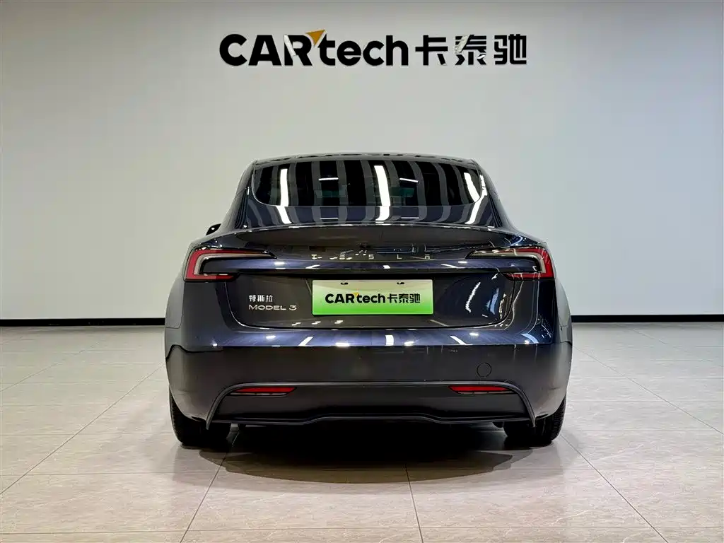 Tesla Model 3 2023 RWD