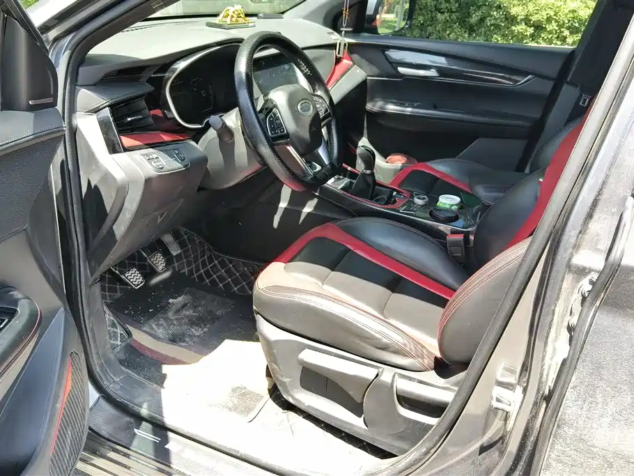 SWM Iron Man 2021 1.5T Manual Silver Edition