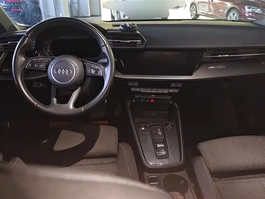 Audi A3L 2021 35 TFSI