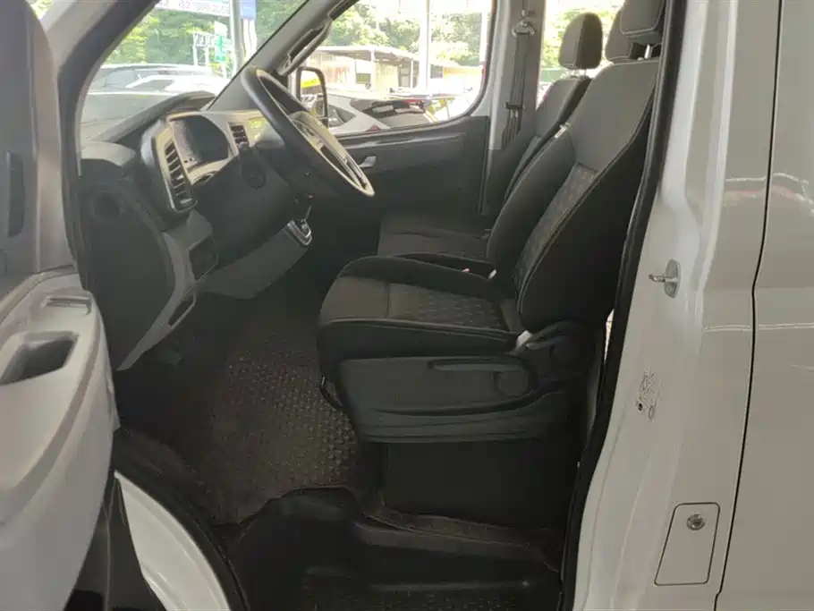 Maxus V80 2025 PRO