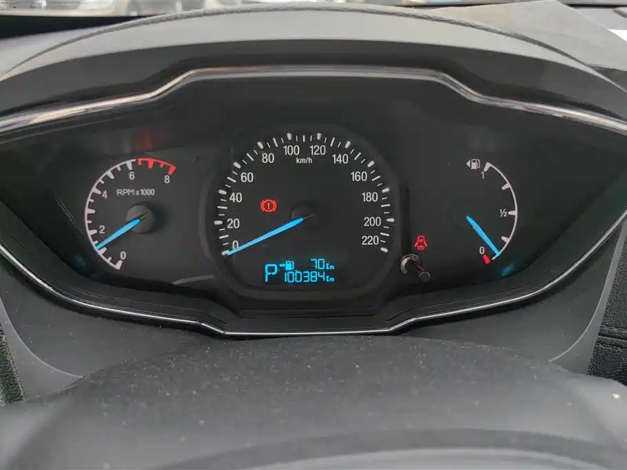 Ford Escort 2015 1.5L Automatic Fashion