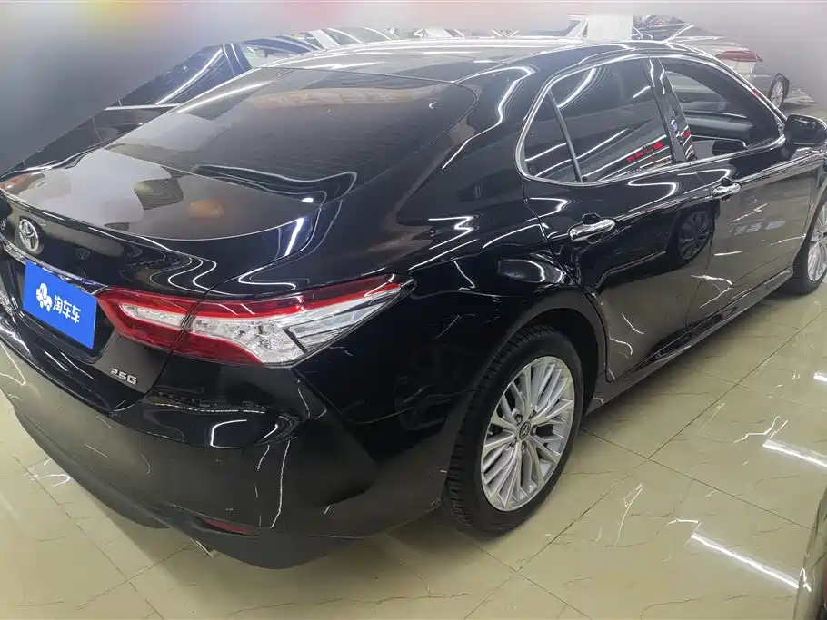 Camry 2018 2.5G Luxury Edition