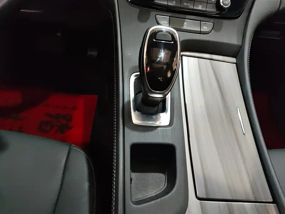 Buick LaCrosse 2022 652T Luxury