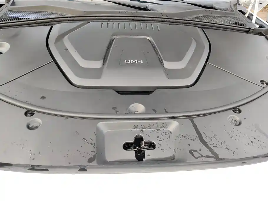 Song PLUS NEV 2023 Champion Edition DM-i 110KM Flagship PLUS