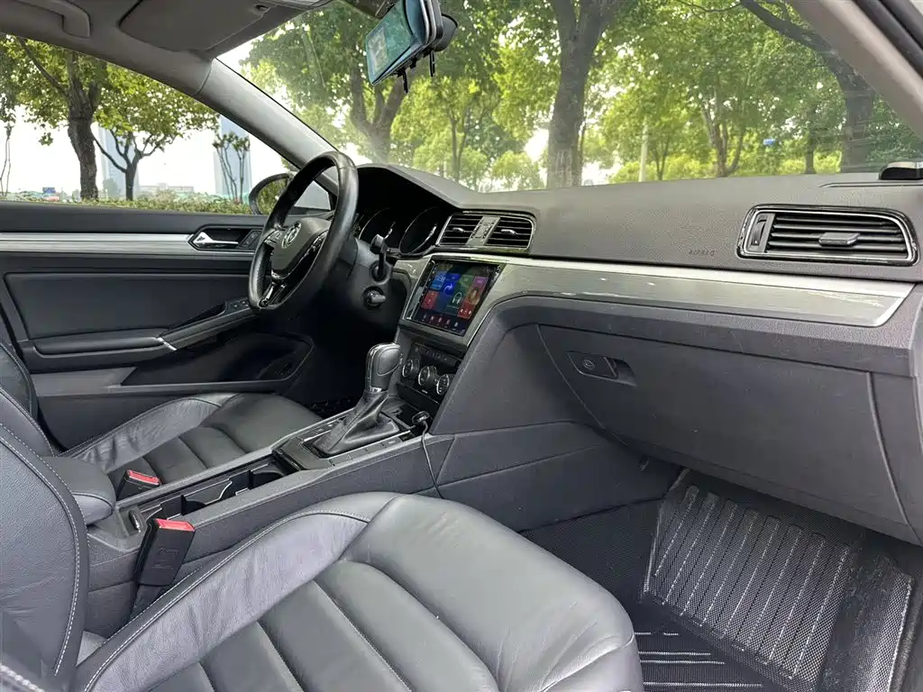 Volkswagen Lamando 2015 280TSI DSG Comfort Edition