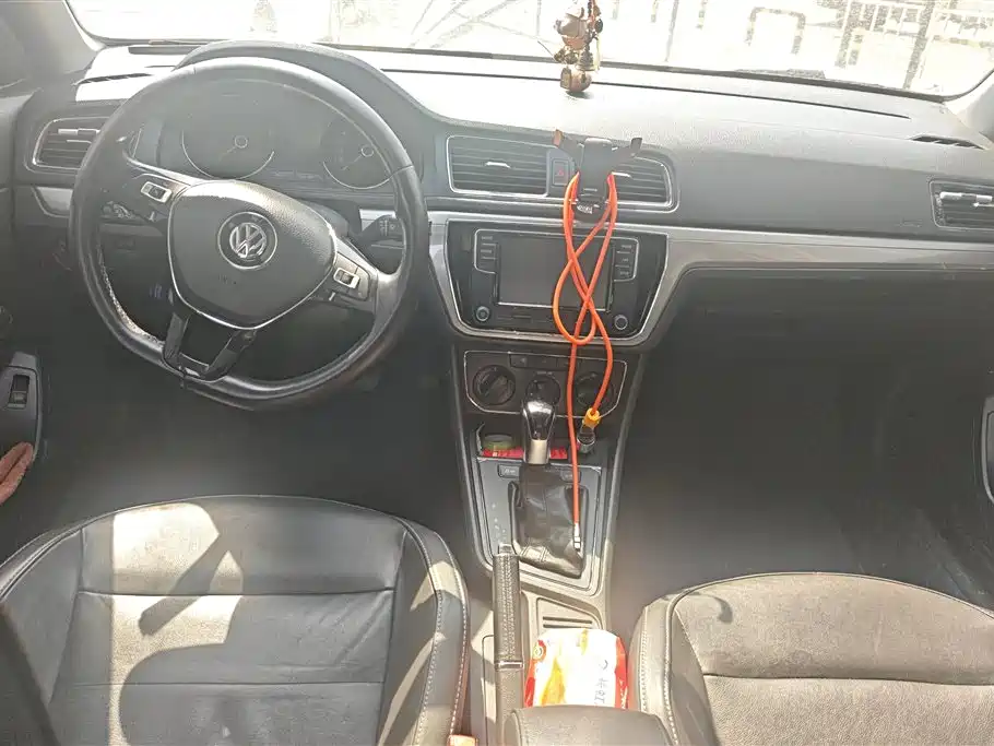 Volkswagen Lavida 2015 1.6L Automatic Comfort Edition