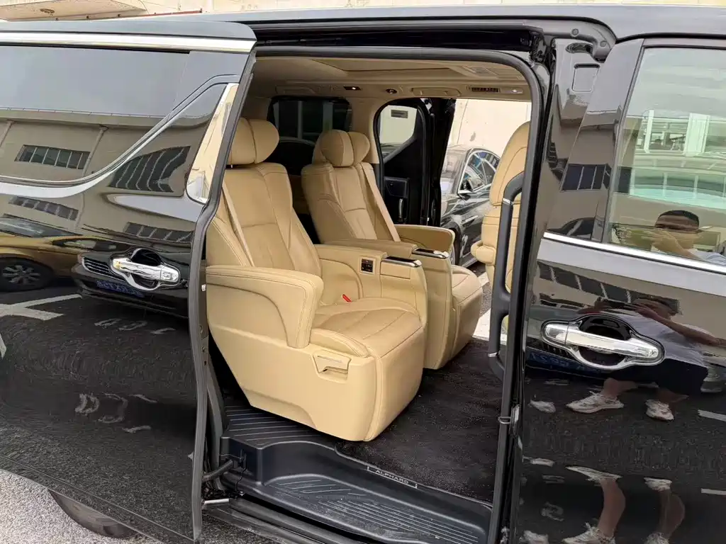 Toyota Alphard 2021 Hybrid 2.5L Luxury Edition