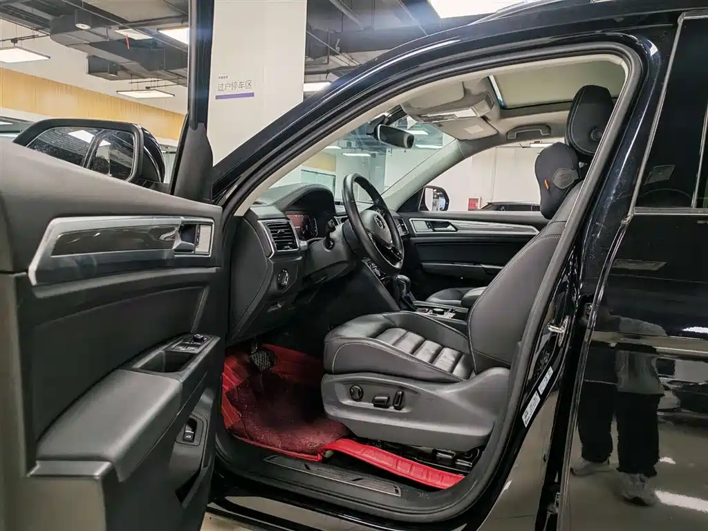 Volkswagen Teramont 2021 530 V6 AWD Luxury Edition