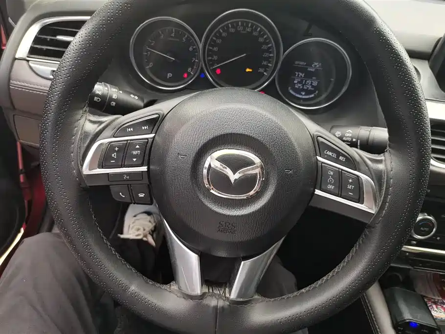 Mazda Atenza 2017 2.0L SkyActiv Luxury Edition