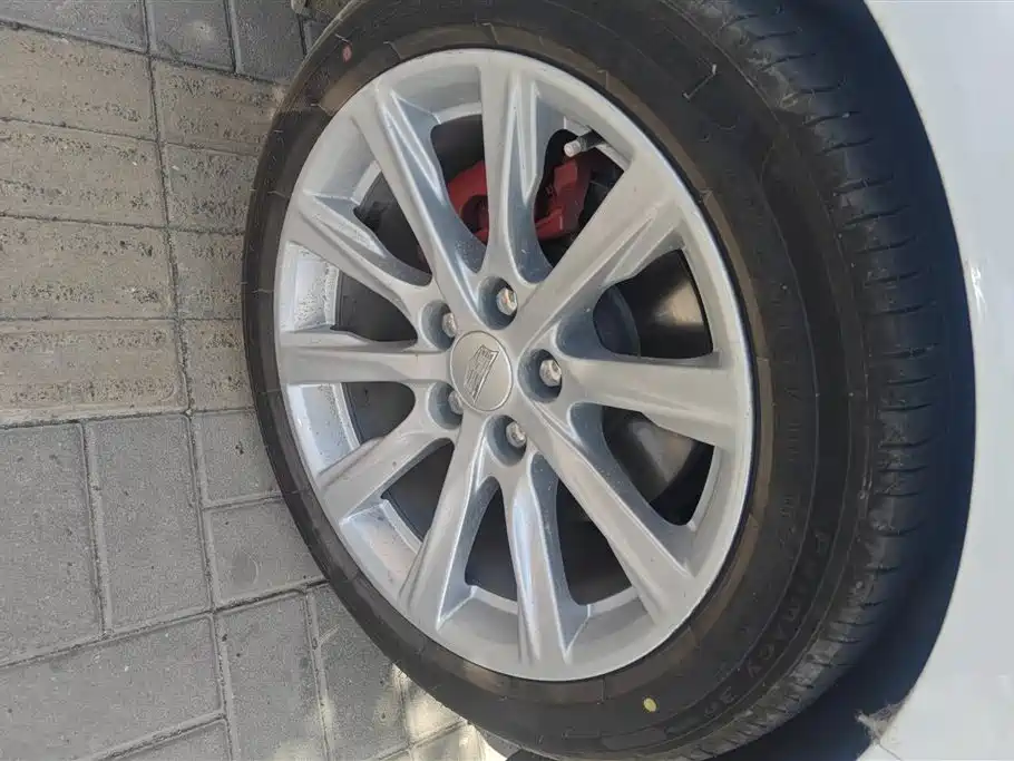 凯迪拉克CT5 2020款 28T 时尚型