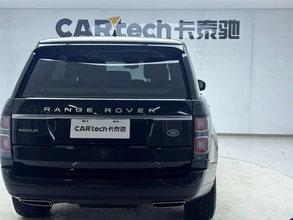 Range Rover 2020 3.0 L6 Heritage Extended Wheelbase Edition