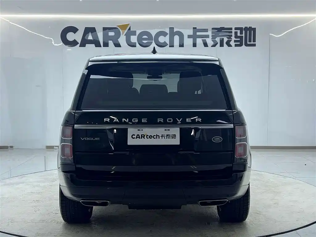 Range Rover 2020 3.0 L6 Heritage Extended Wheelbase Edition