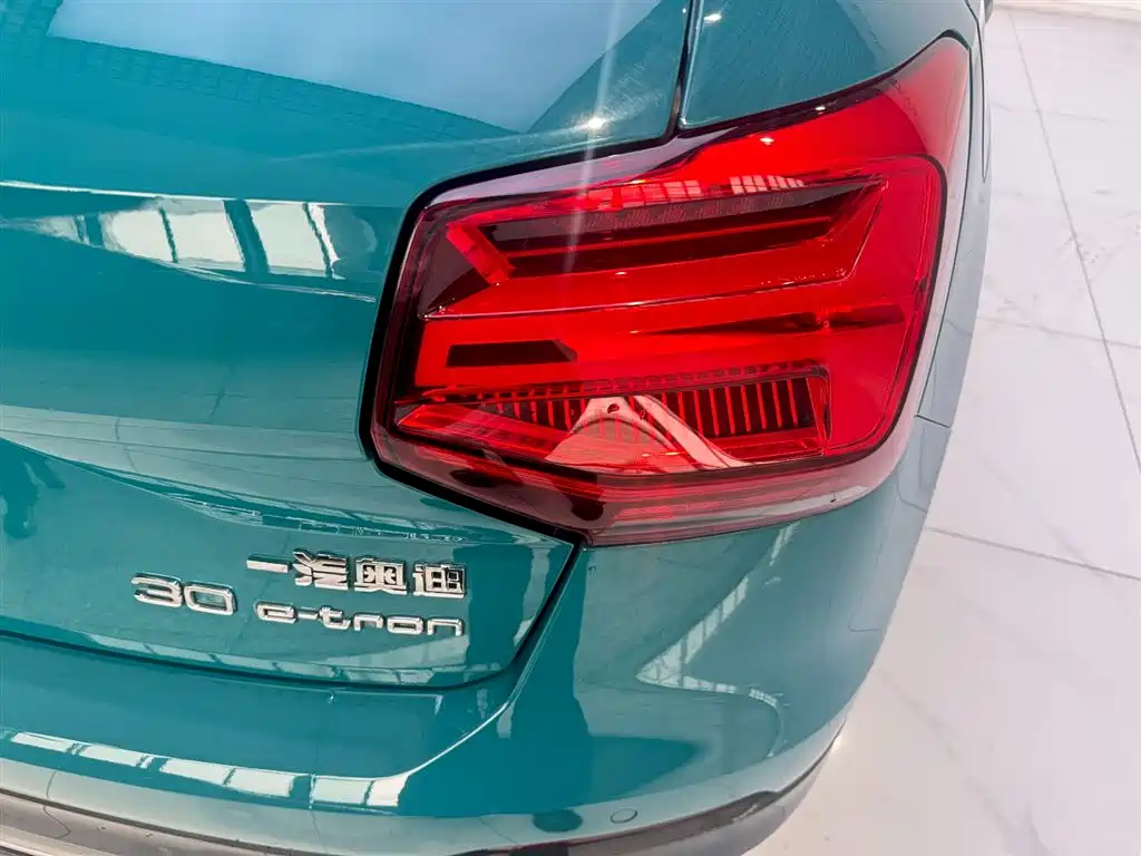 Audi Q2L e-tron 2019 Pure Electric Zhixiang Edition