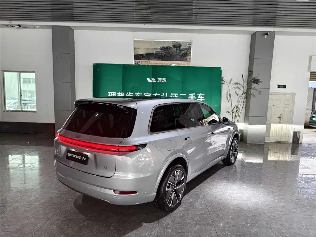 Li Auto L9 2025 Ultra Intelligent Refresh Edition