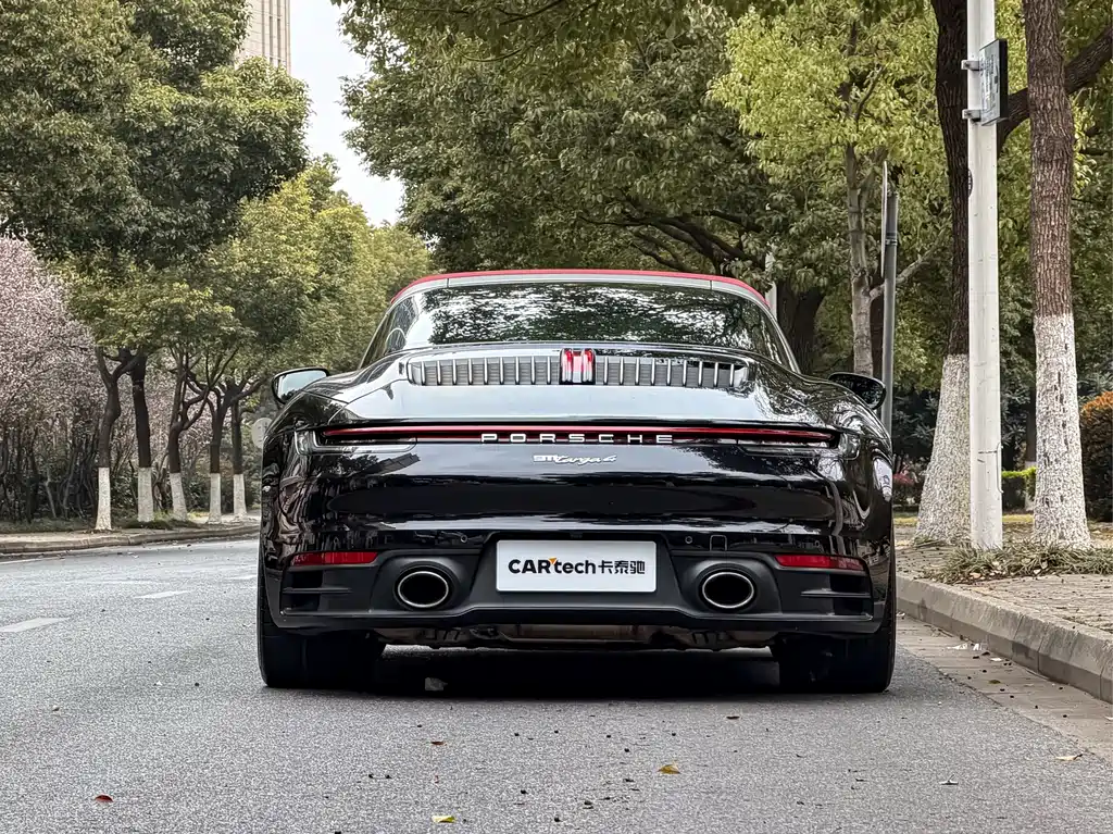 Porsche 911 Targa 4 2022