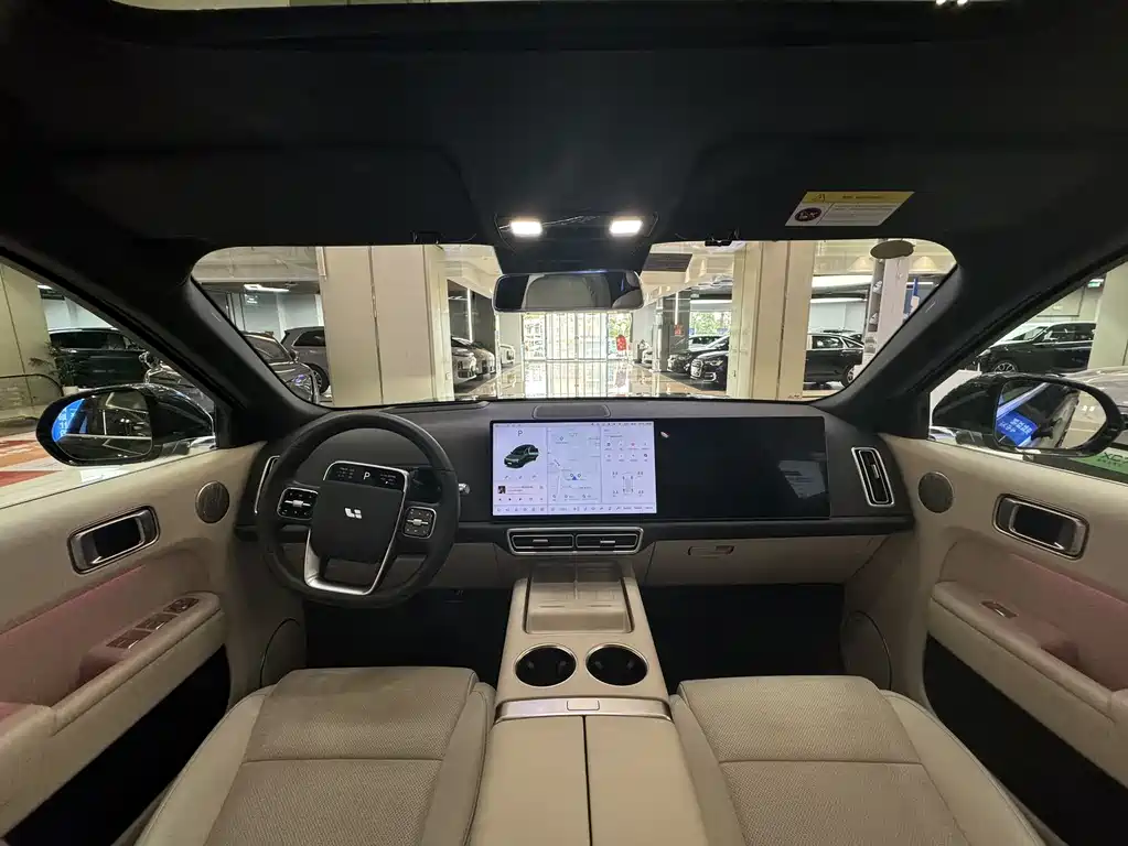 Li Auto L8 2024 Ultra