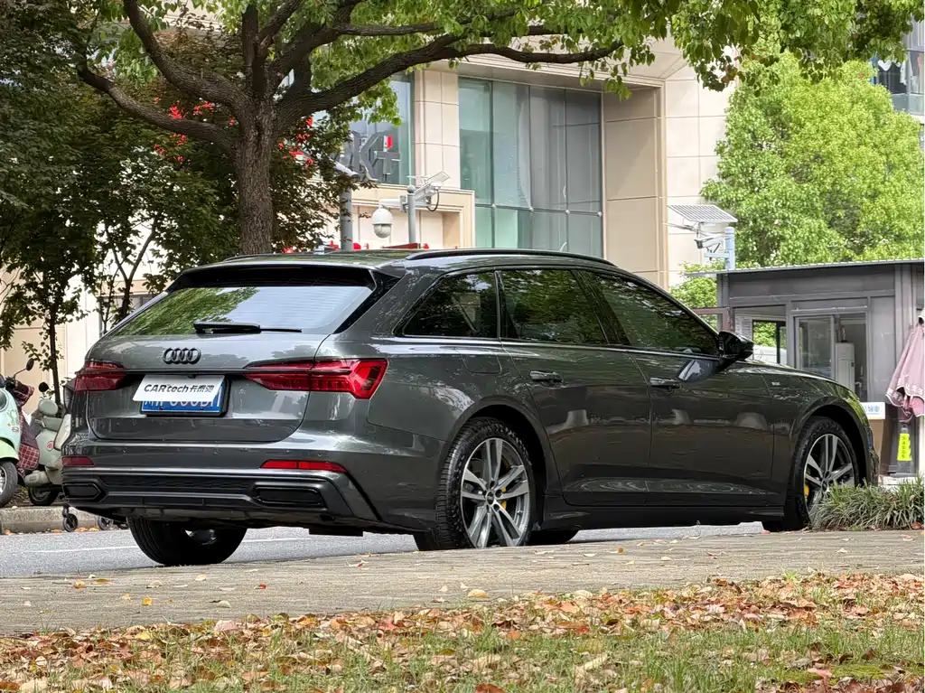 Audi A6 Avant 45 TFSI