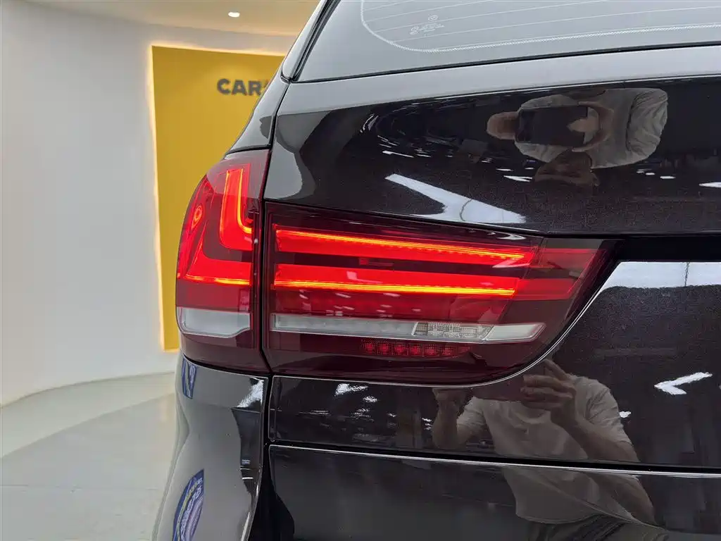 BMW X5 (Import) 2018 xDrive28i - фото 9