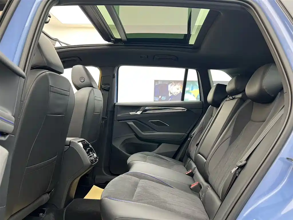 Volkswagen Tiguan L 2026 PRO 380TSI AWD R-Line Supreme Edition