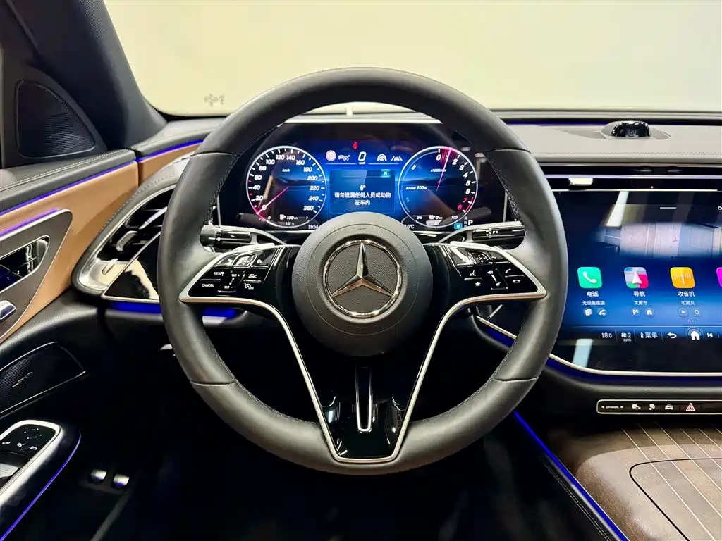 2024 Mercedes-Benz E 350 e L Plug-in Hybrid Sedan
