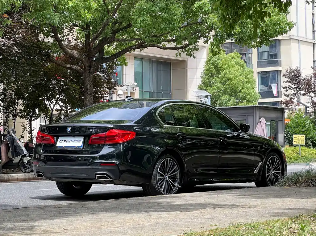 BMW 5 Series 2020 530Li Leading Edition M Sport Package - фото 5