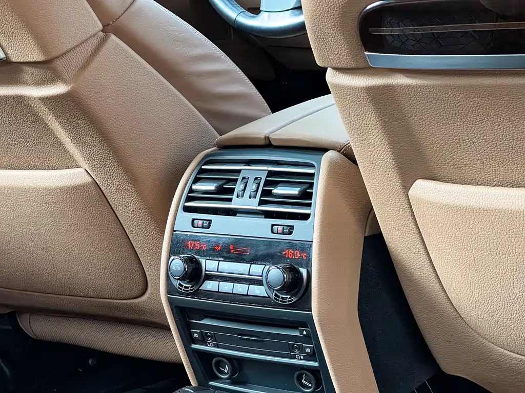 BMW 7 Series 2010 760Li