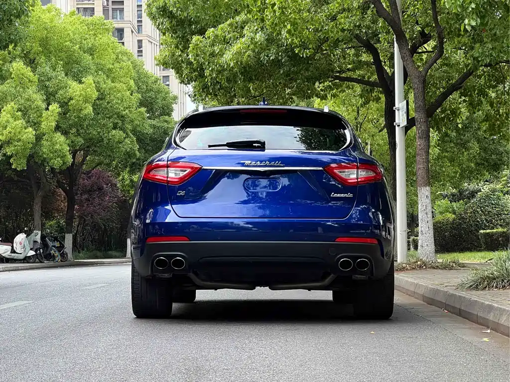 Levante 2018 3.0T Standard Edition