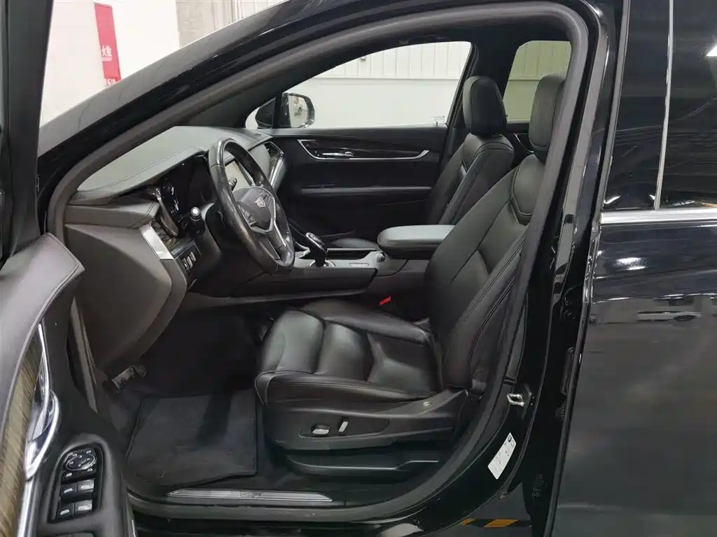 Cadillac XT5 2018 28E AWD Technical