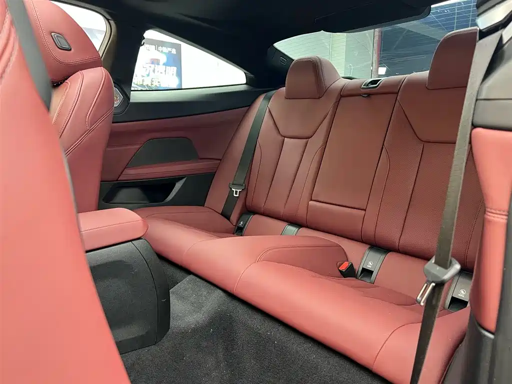 BMW 4 Series 2024 430i M Sport Night Edition - фото 20