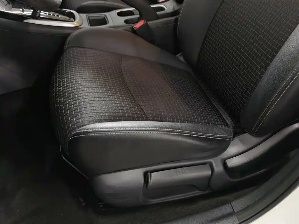 Nissan Tiida 2019 1.6L CVT Smart Edition China VI