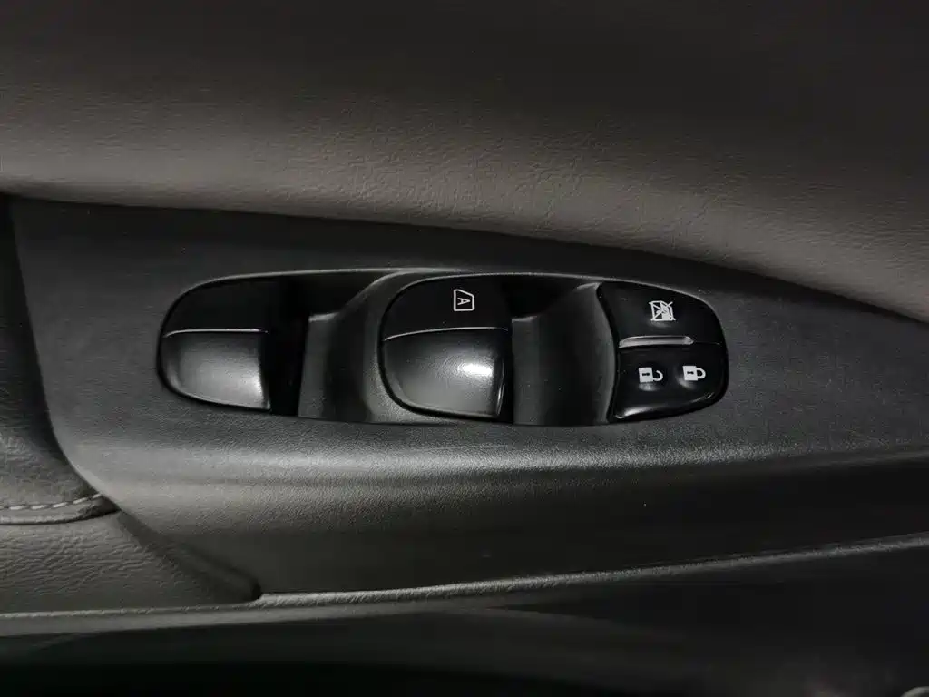 Nissan Sylphy 2019 Classic 1.6XL CVT Luxury Edition