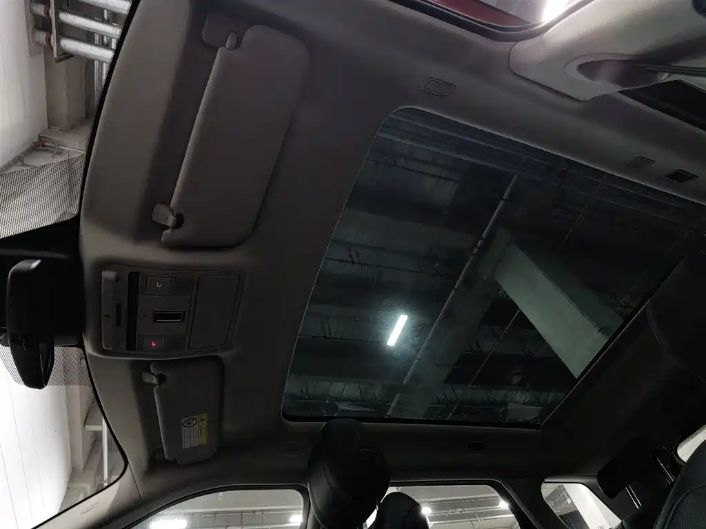 2020 Range Rover Evoque 249PS Youth Edition