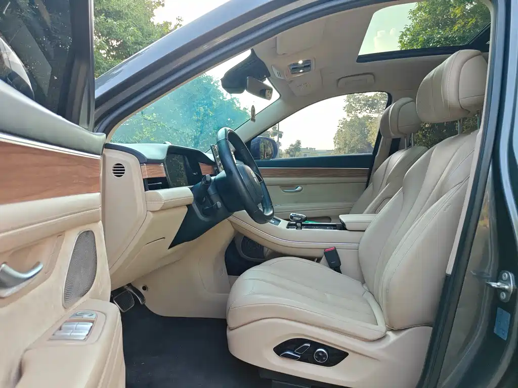 AITO M7 2022 1.5T AWD Luxury Edition