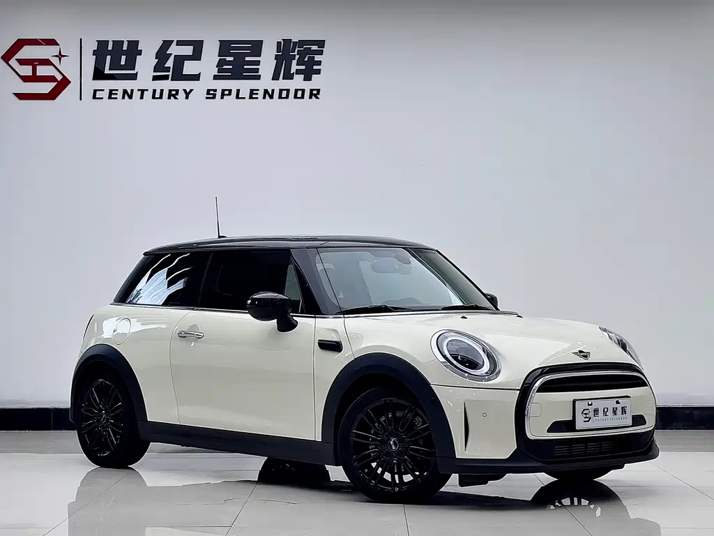MINI 2022 1.5T COOPER Artist
