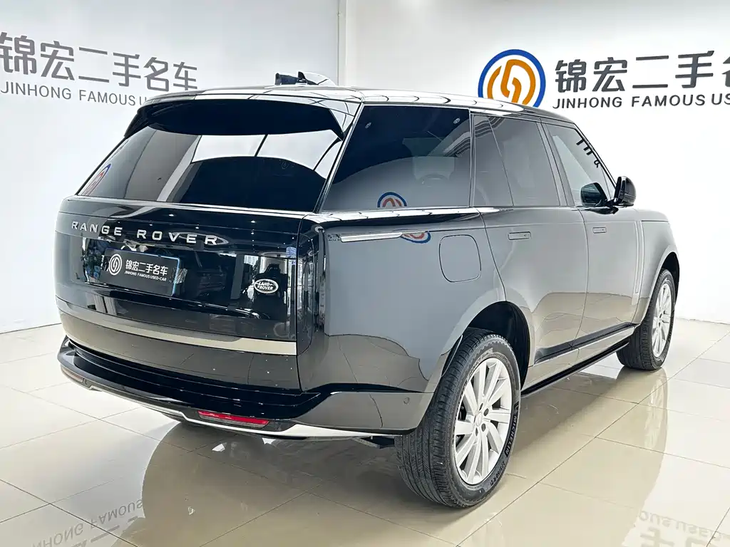 Range Rover 2024 3.0 L6 360PS SE
