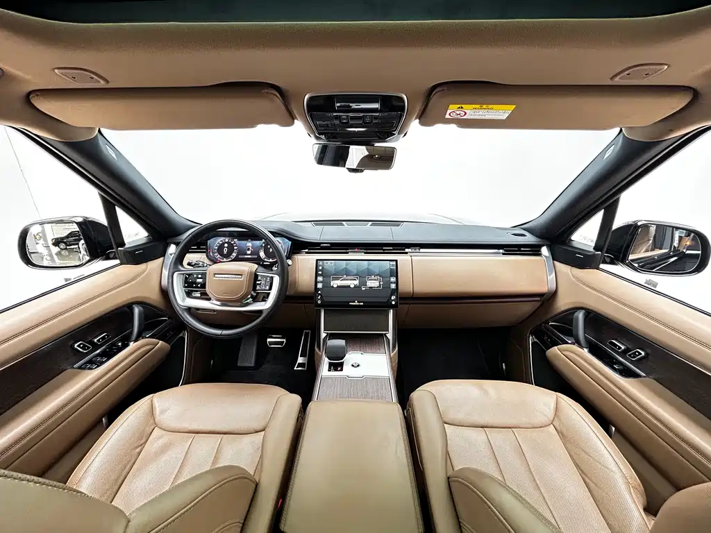 Range Rover 2024 3.0 L6 360PS SE
