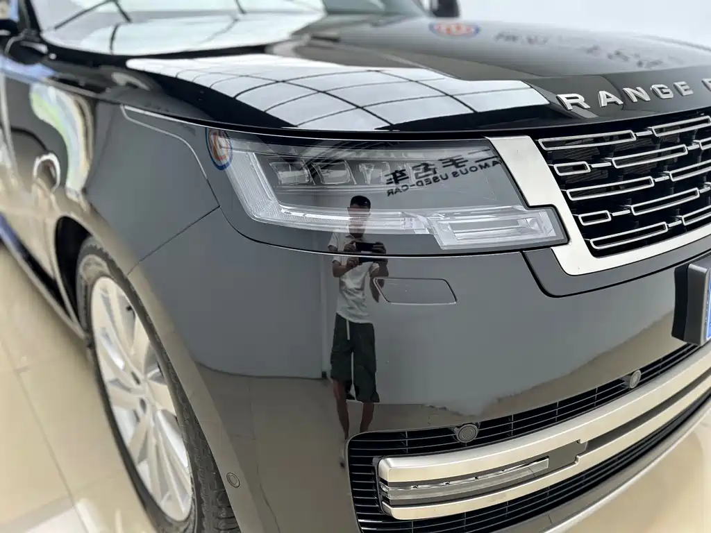 Range Rover 2024 3.0 L6 360PS SE