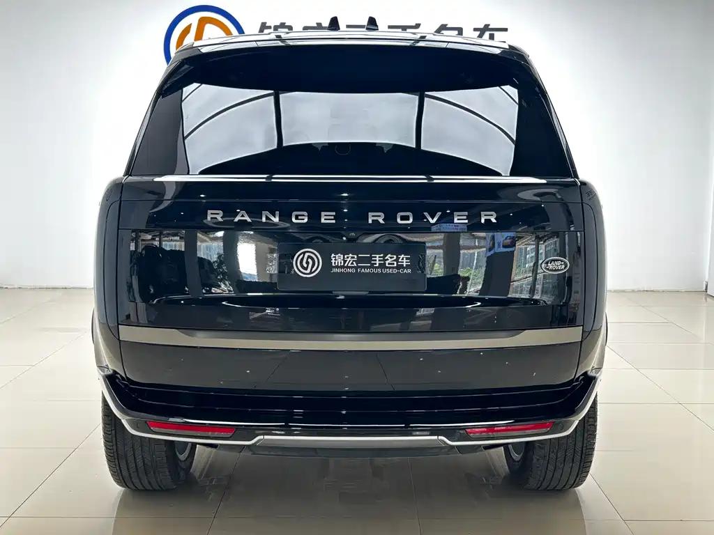 Range Rover 2024 3.0 L6 360PS SE