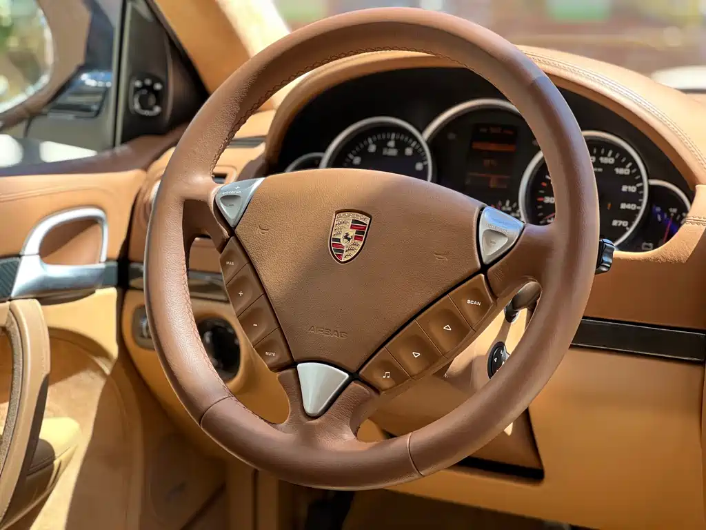 Porsche Cayenne 2008 Cayenne GTS 4.8L