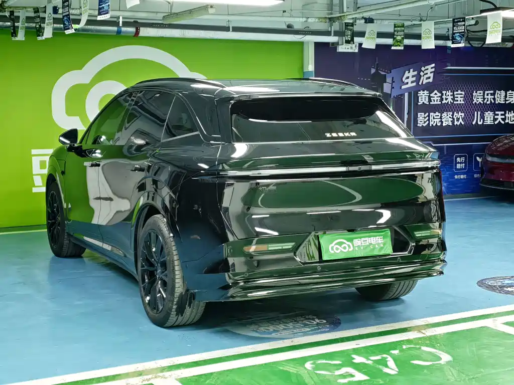 Zeekr 7X 2025 100kWh Long Range RWD Intelligent Driving Edition