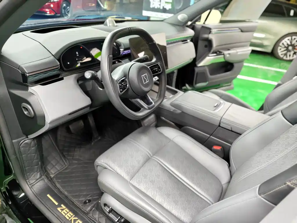 Zeekr 7X 2025 100kWh Long Range RWD Intelligent Driving Edition