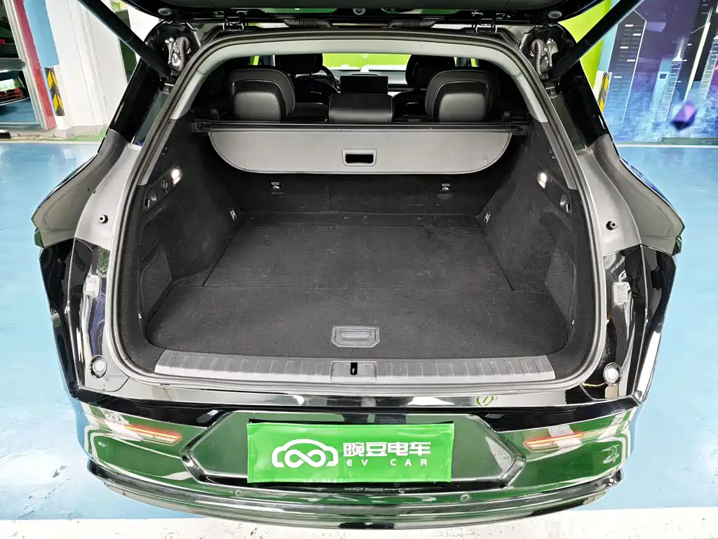 Zeekr 7X 2025 100kWh Long Range RWD Intelligent Driving Edition