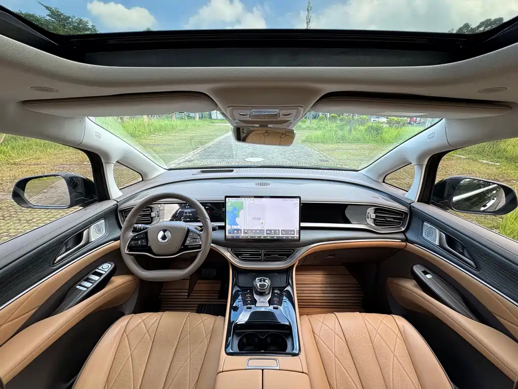 Denza D9 2022 DM-i 970 AWD Zunrong Edition