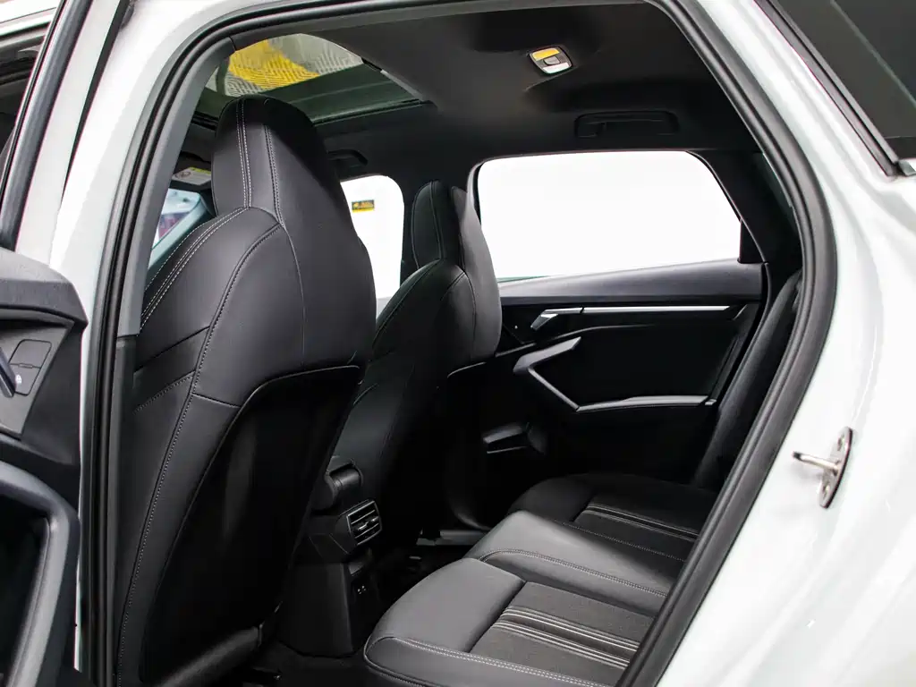 Audi A3 2022 Sportback 35 TFSI Fashion Sport