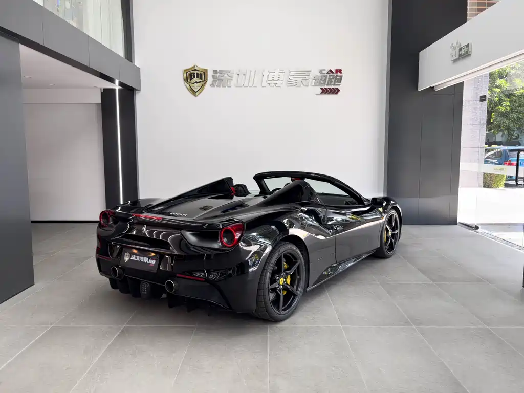 Ferrari 488 Spider